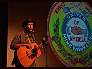 Hard Travelin' with Woody