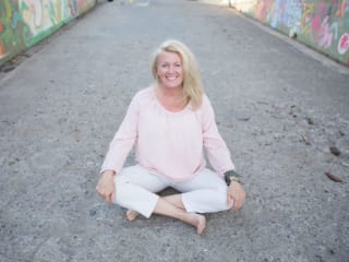 Sarah McLean