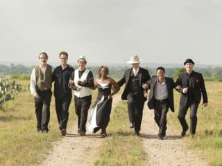 Jacqui Sutton and the Frontier Jazz Orchestra