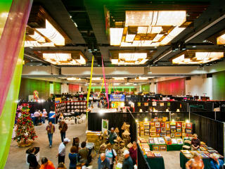 Home for the Holidays Christmas Gift Market
