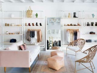 Adelante Boutique