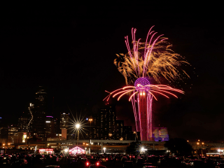 Reunion Tower presents NYE Fireworks
