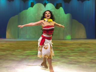 Disney on Ice presents Dare to Dream
