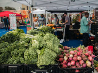 Blue Field Market