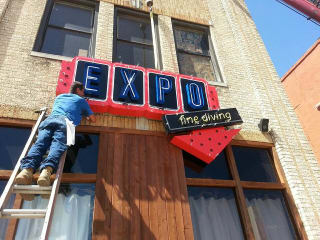 Expo Bar