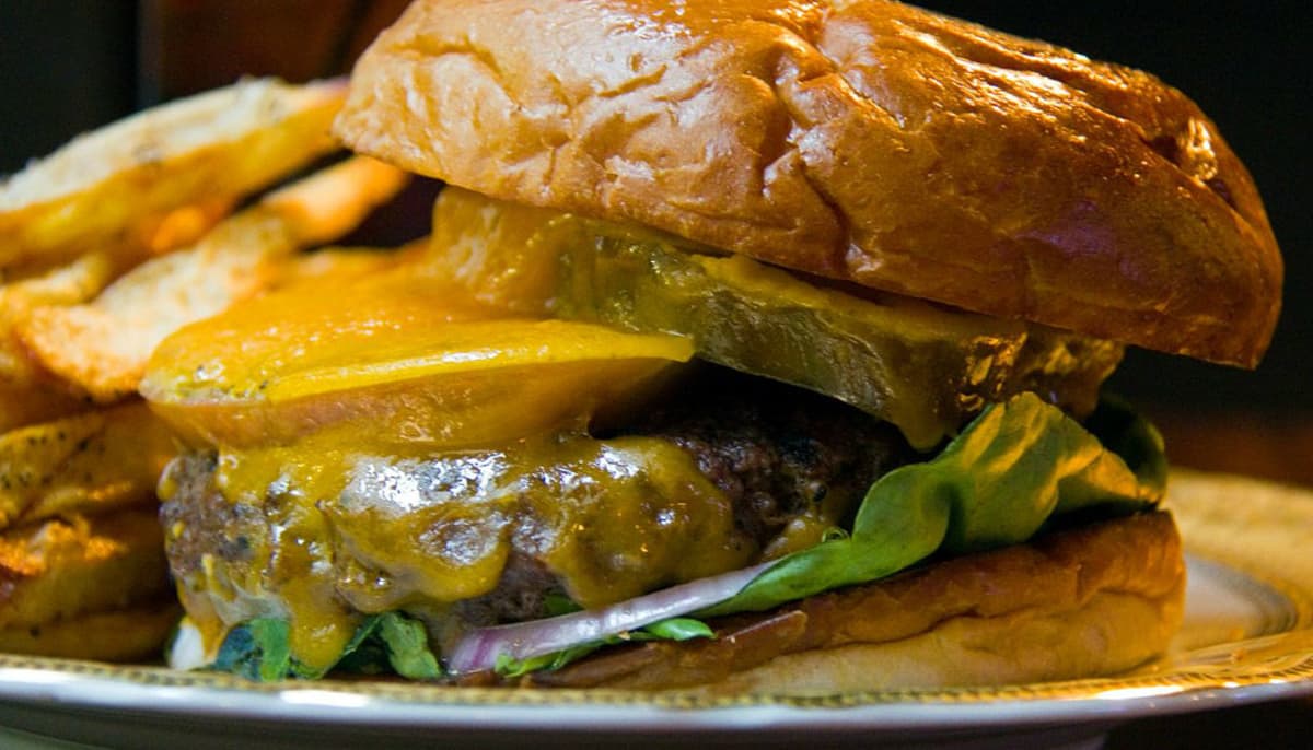 San Antonios 5 Best Burger Joints — And What To Order Culturemap San Antonio 