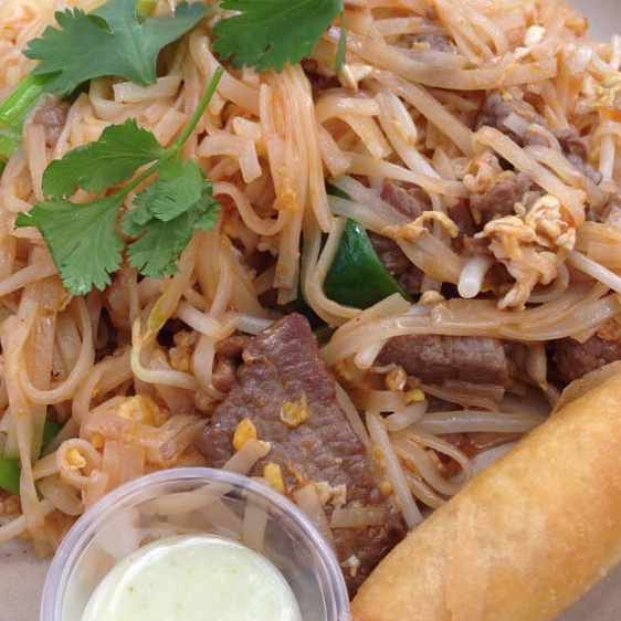 Aroi Thai Cuisine beef pad thai