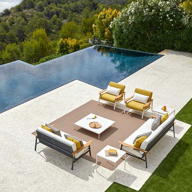 Luxury Outdoor Furniture CurranOUTDOOR