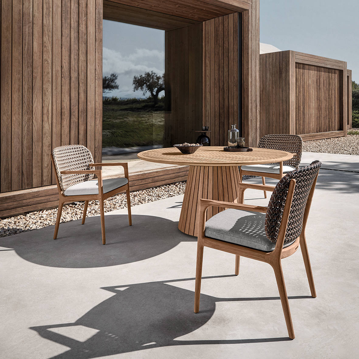 Gloster teak chairs hot sale