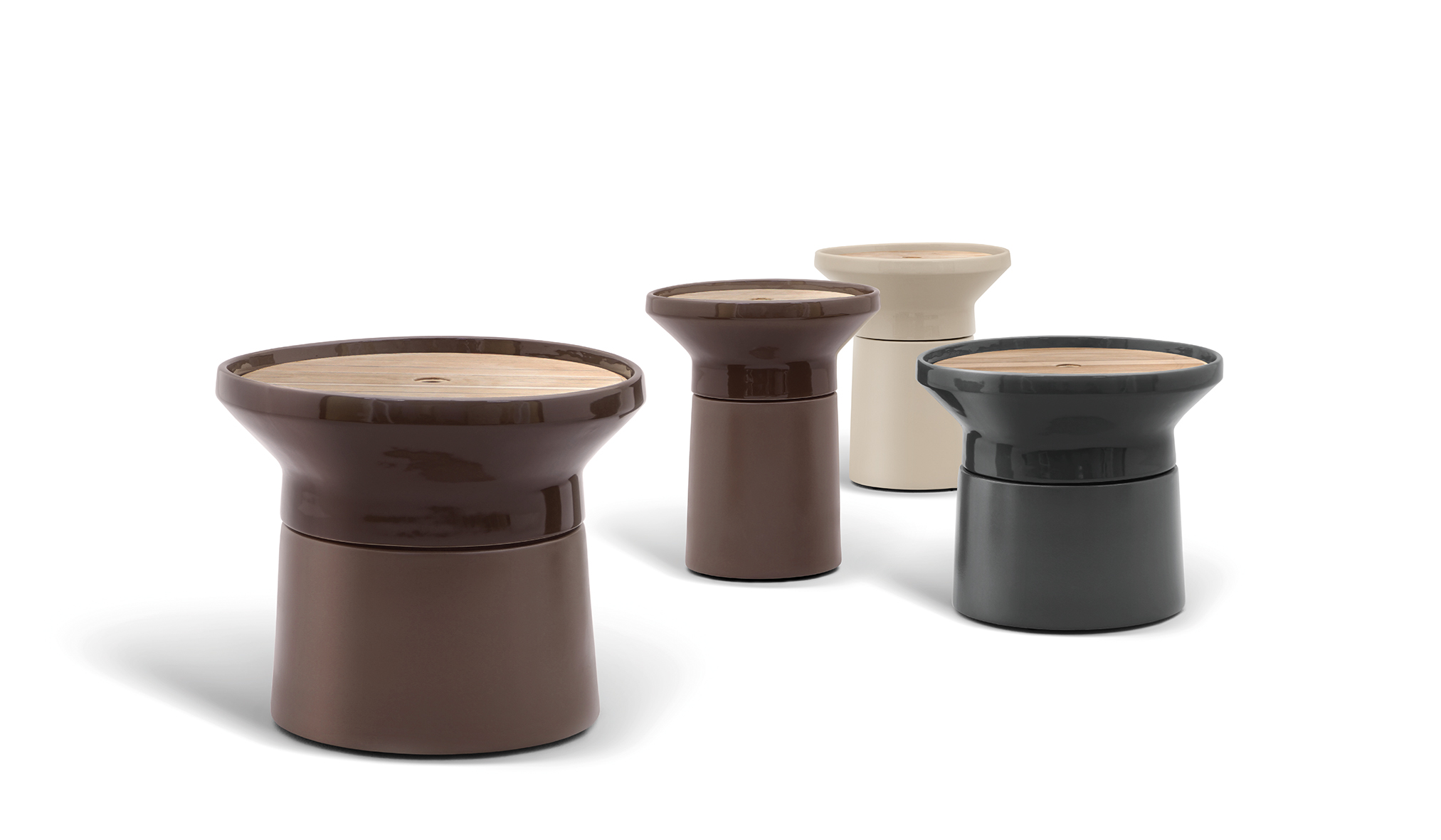 Coso Accent Tables by Gloster | CurranOUTDOOR