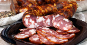 Копченная колбаса