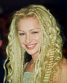 Portia de Rossi 1999.jpg