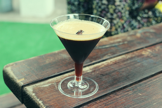 Espresso martini (Flickr/Jakub Kadlec)
