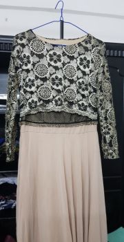 Robe prix négociable