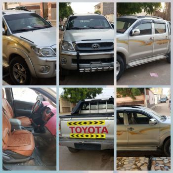 Pick-up Hilux occasion importé de Dubaï