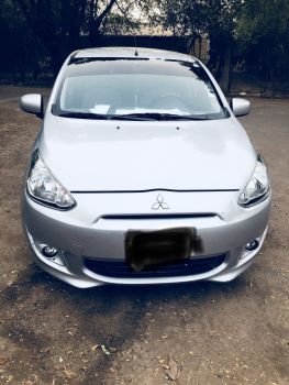 Voiture Mitsubishi mirage très bien entretenue