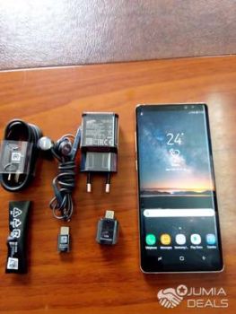 SAMSUNG NOTE 8