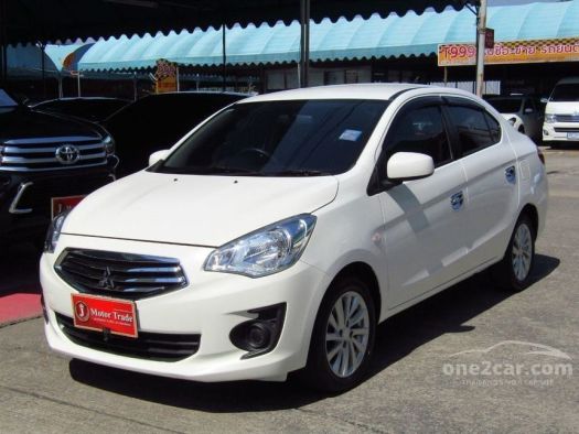 Mitsubishi Altrage première main