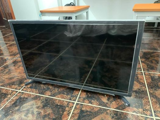 SAMSUNG TV 32POUCE