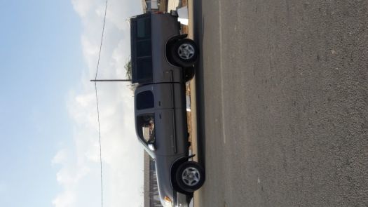 voiture V8 land gruiser