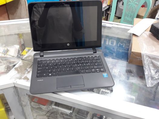 Laptop HP core i3