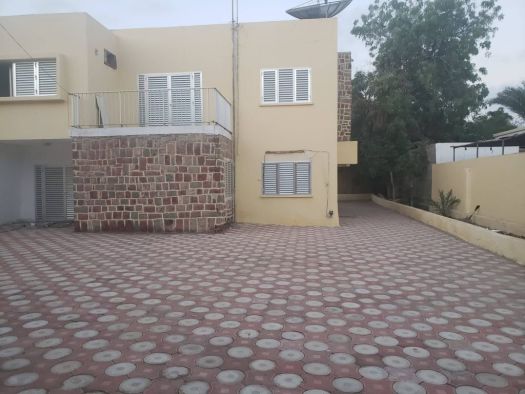 Villa F6 a louer Heron