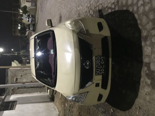 A vendre voiture Nissan modèle SUNNY M
