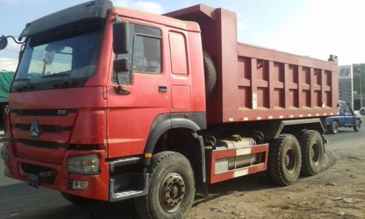 Camion sinotrak