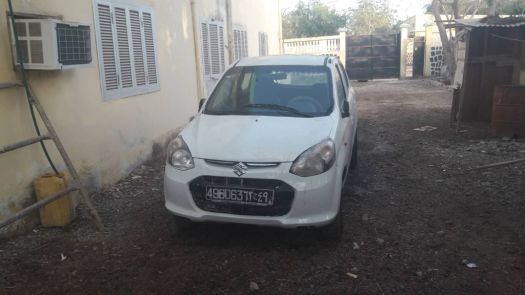Voiture Suzuki Alto 800
