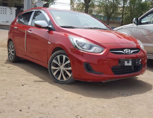 Accent hatchbak