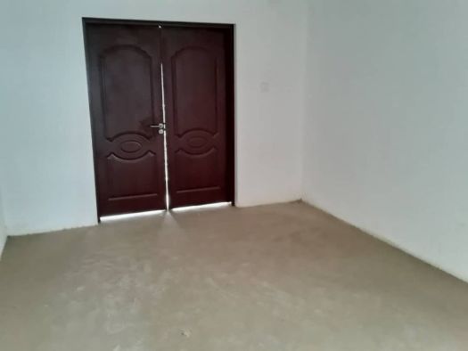 Maison appartement situé au 540 logements PK 13