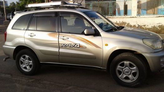 Toyota RAV 4 J