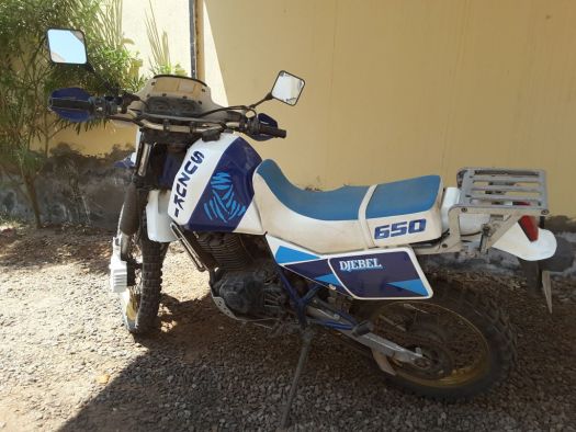 Debel Suzuki 600