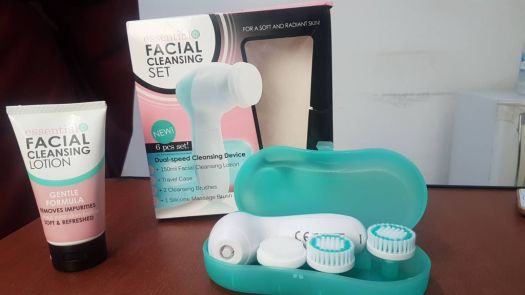 Brosse visage