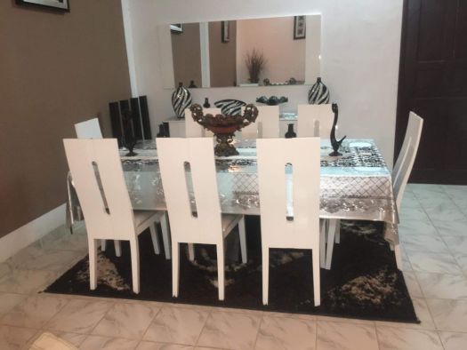 Salle a manger complète