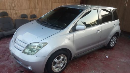Toyota IST