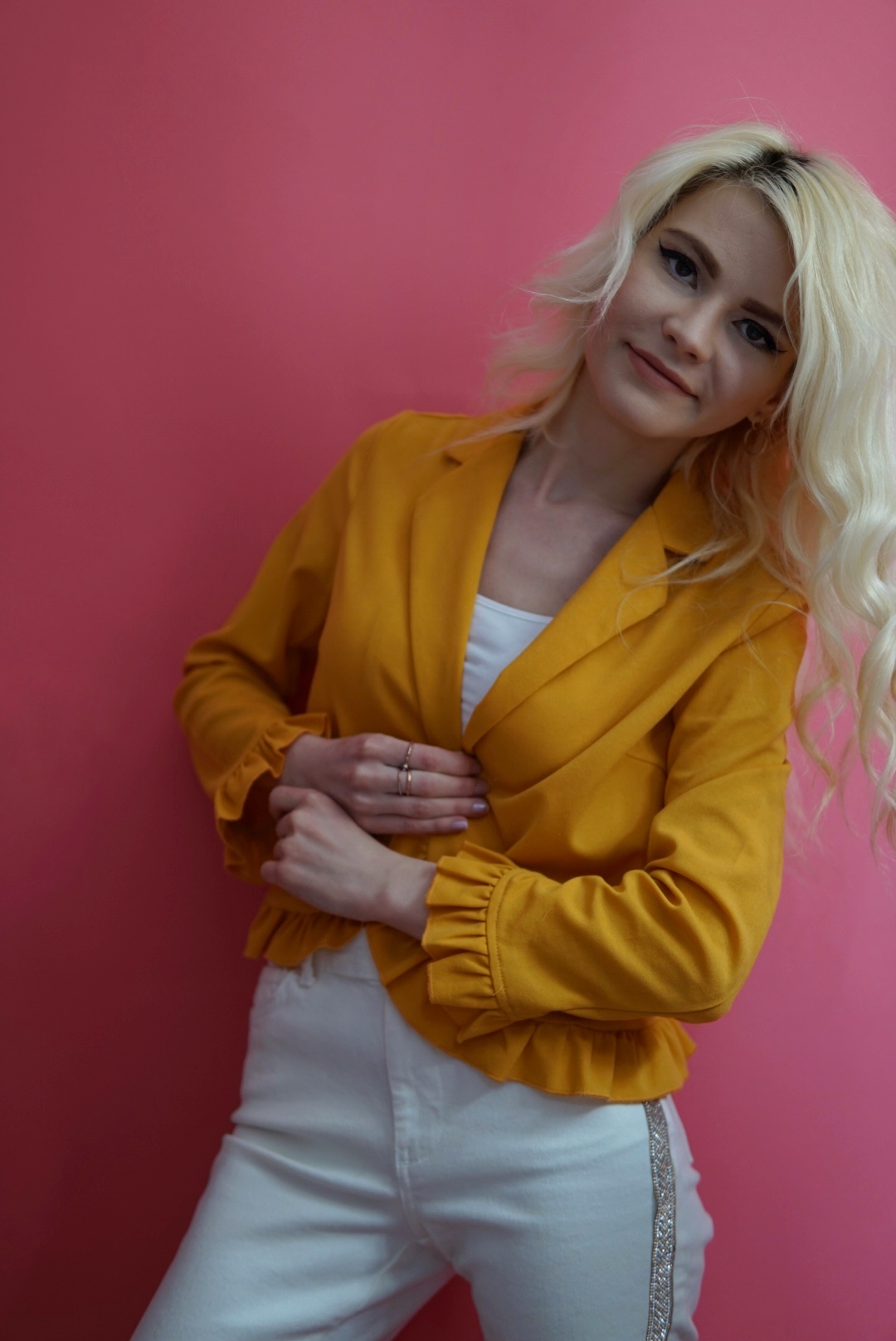 Sacou galben muștar cu volănașe