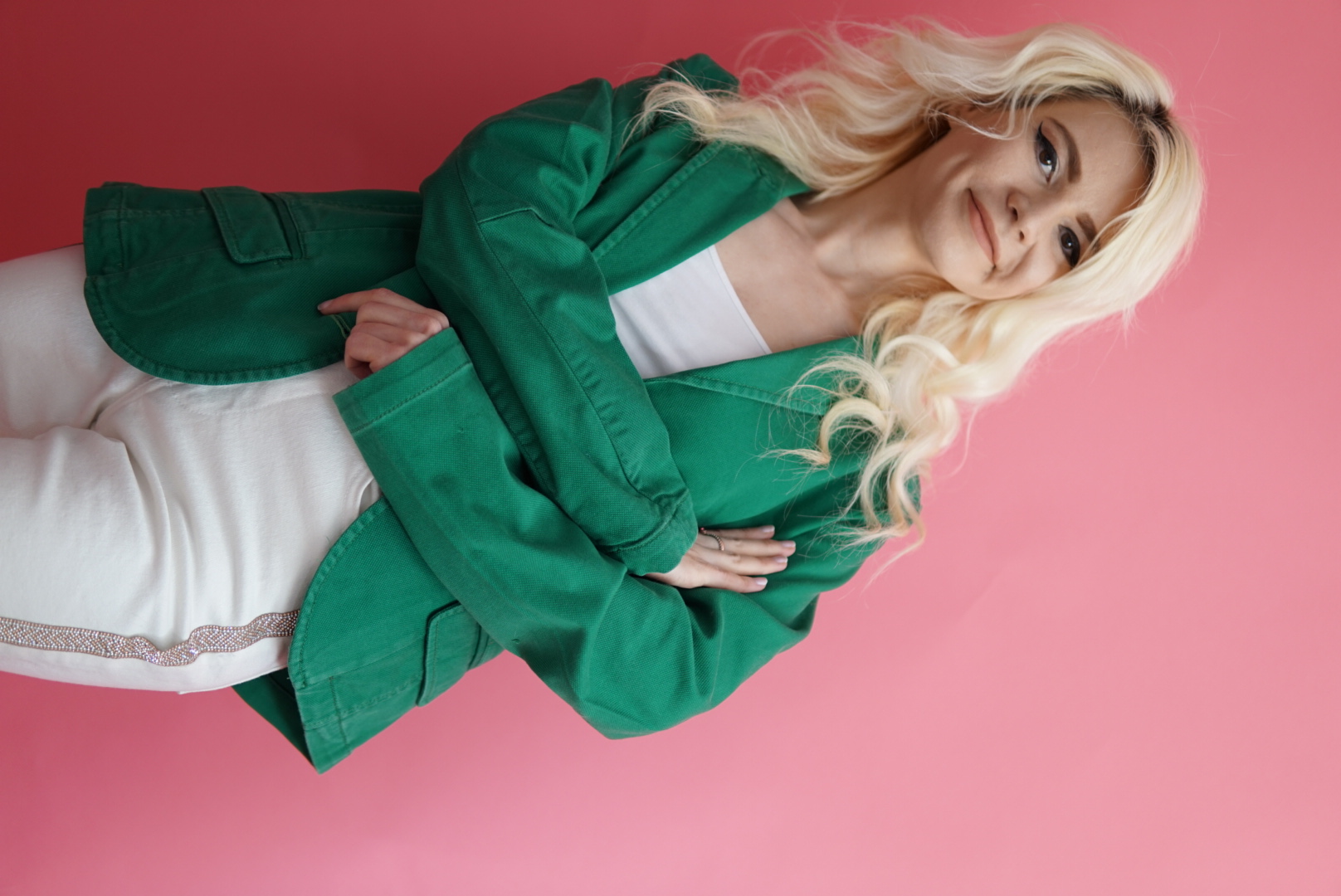 Sacou verde cu nasturi