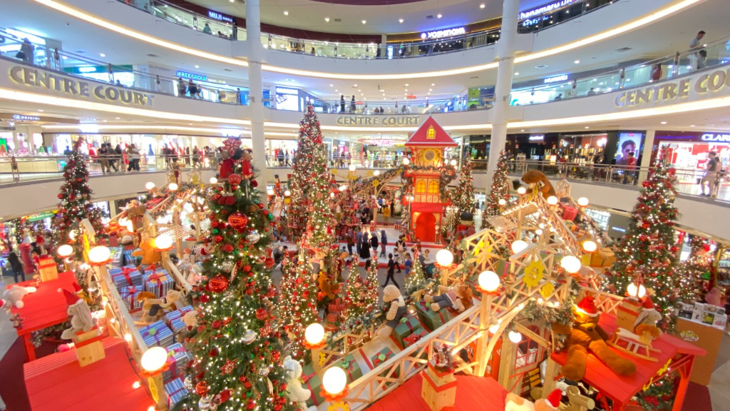 A Weekend Wonderland of Shopping and Events