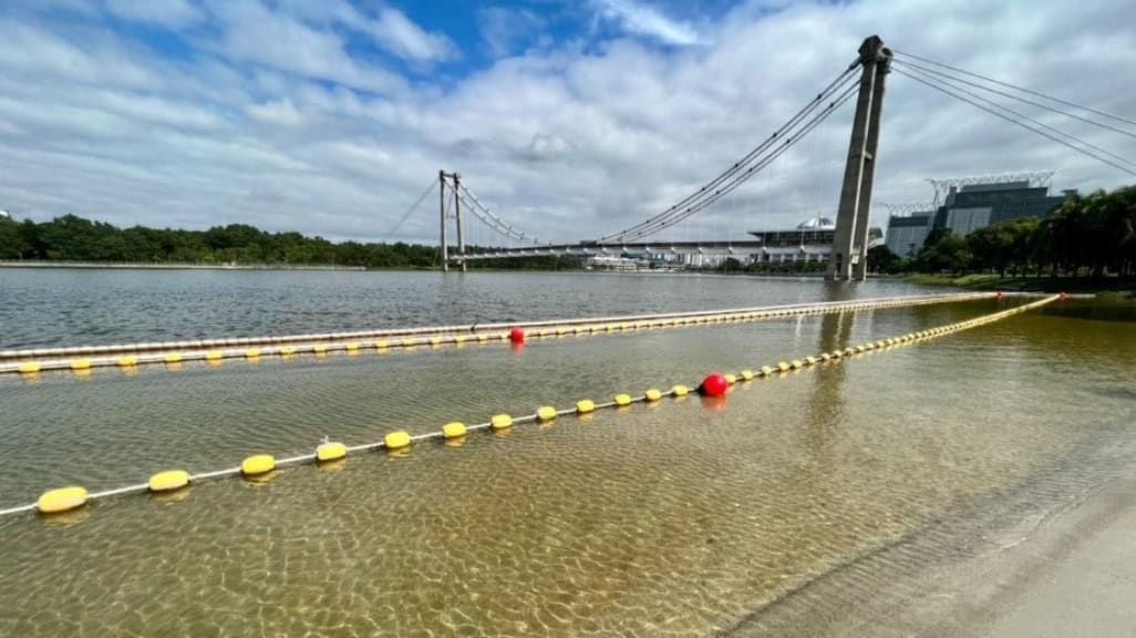Pantai Floria: Putrajaya’s Waterfront Oasis