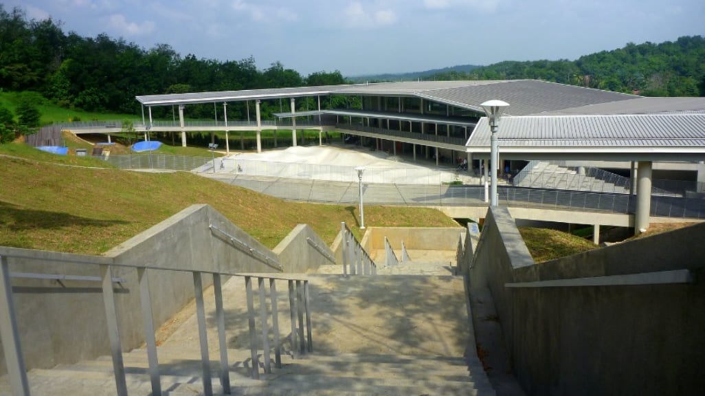 Putrajaya Challenge Park - Skatepark: An Adventurer’s Playground