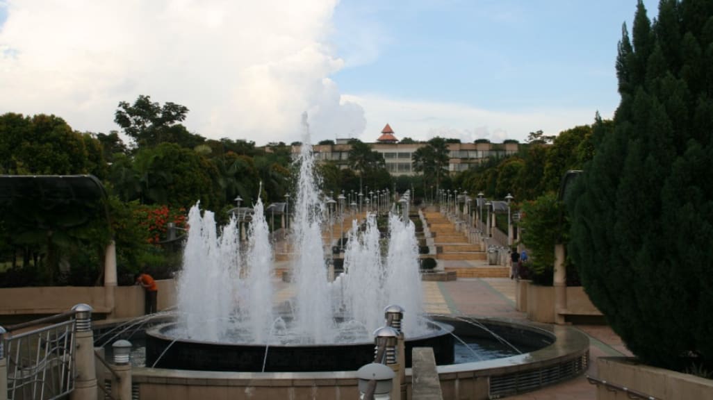 Panorama of Peace: Taman Putra Perdana