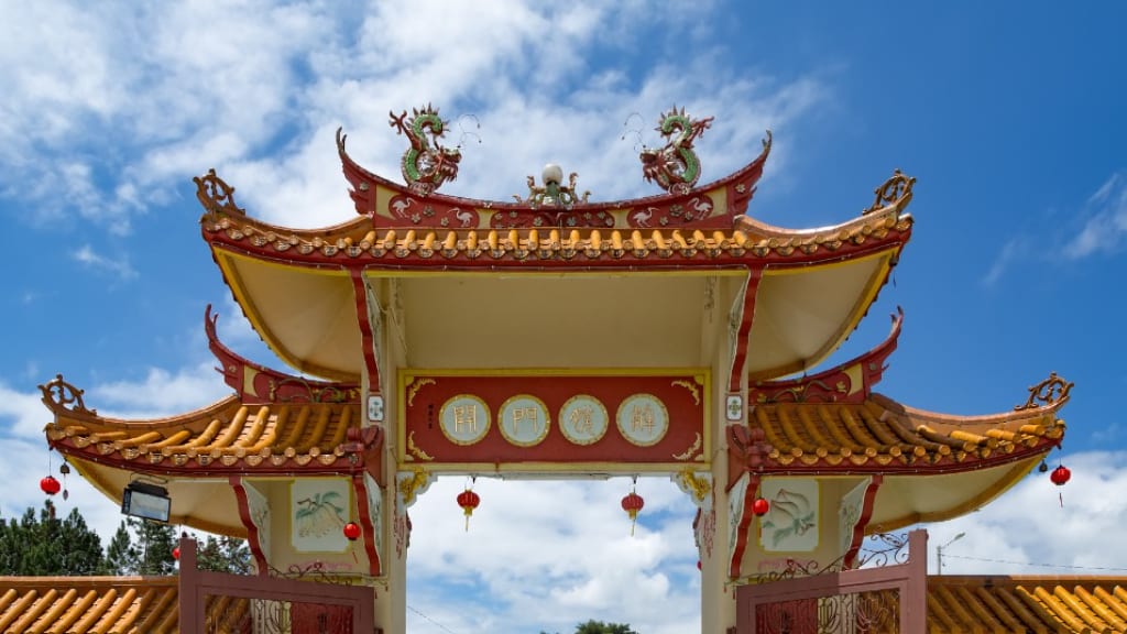 Sam Poh Temple: A Serene Buddhist Sanctuary