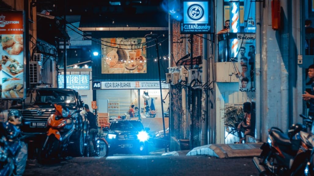 Drinks at Changkat Bukit Bintang:  The Epicenter of Nightlife and Entertainment