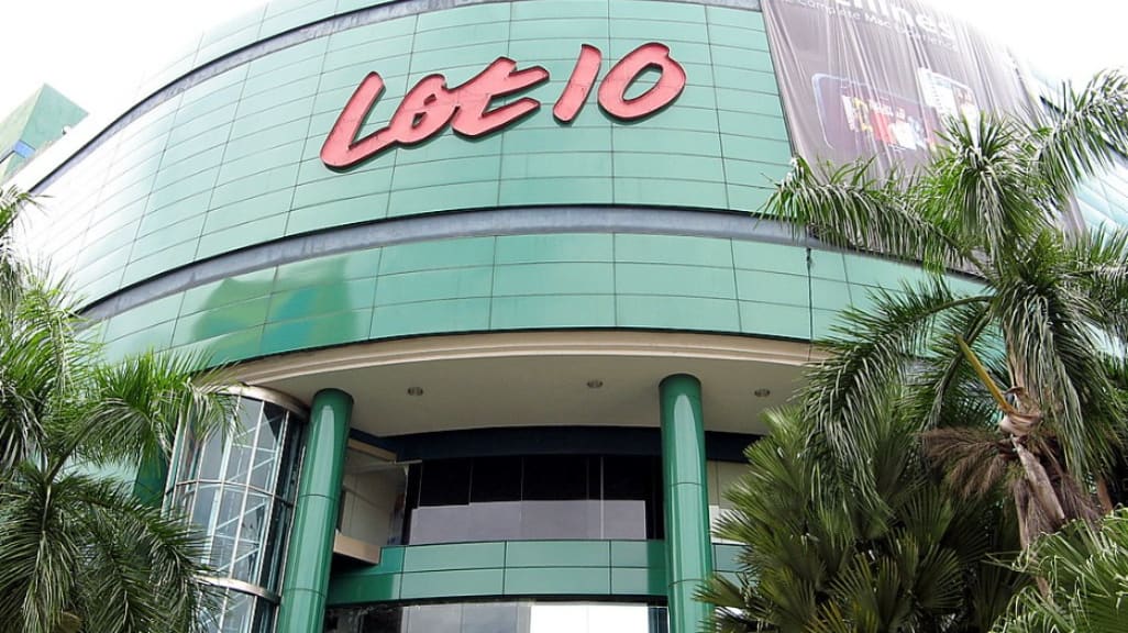 Lot 10: A Trendy and Upscale Shopping Haven