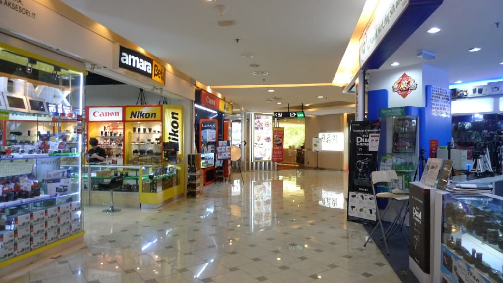 Plaza Low Yat