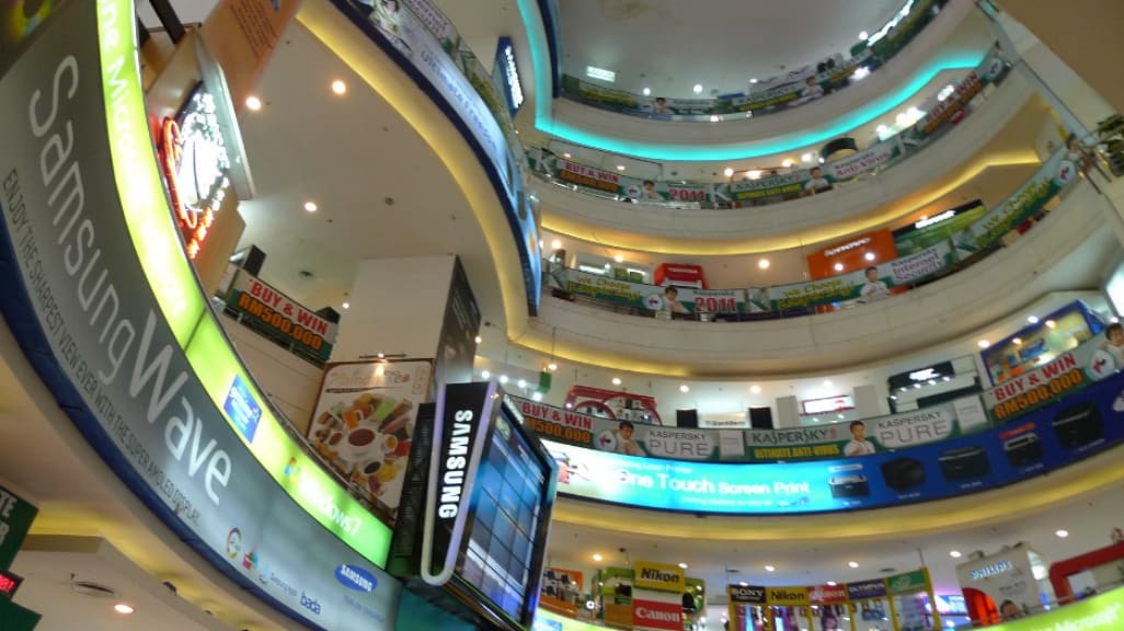 Plaza Low Yat