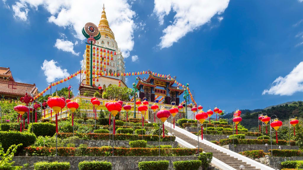 Spiritual Serenity at Kek Lok Si Temple