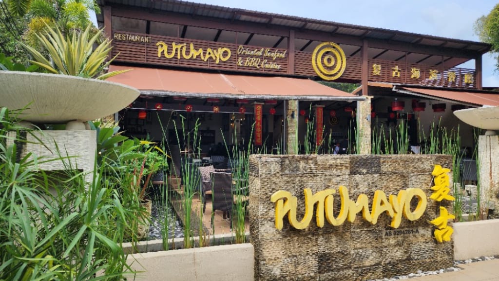 Putumayo Restaurant 复古海滨餐厅: A Fusion of Flavors by the Sea