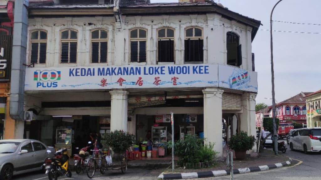Kedai Makanan Loke Wooi Kee: A Blend of History and Flavor